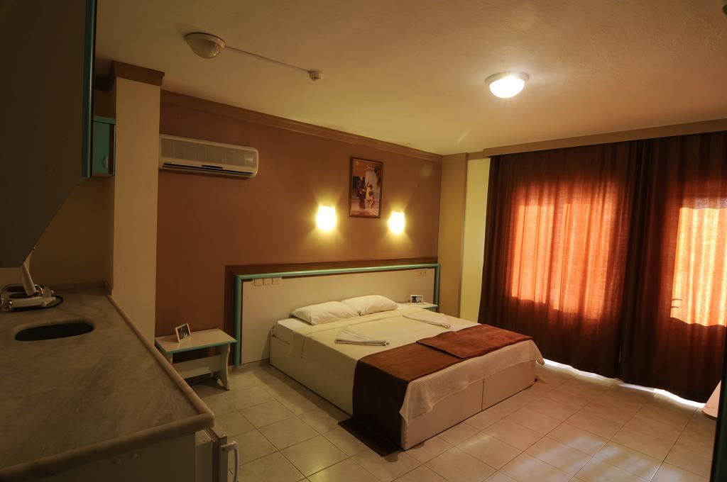 Altinbas Apart Hotel Kusadası Eksteriør billede